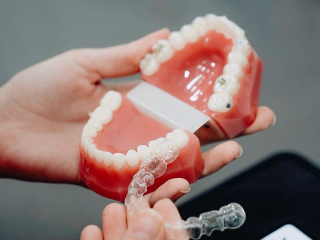 How Invisalign Works to Straighten Your Teeth