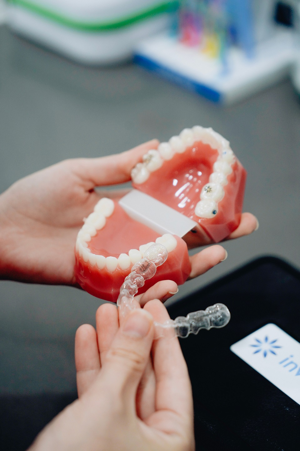 How Invisalign Works to Straighten Your Teeth